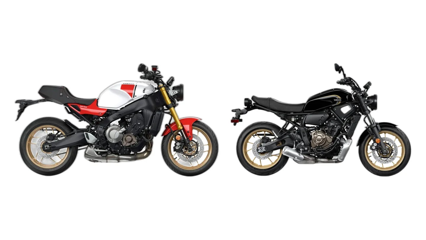 Yamaha XSR900 (RN80) and Yamaha XSR700 (MY2022) side by side