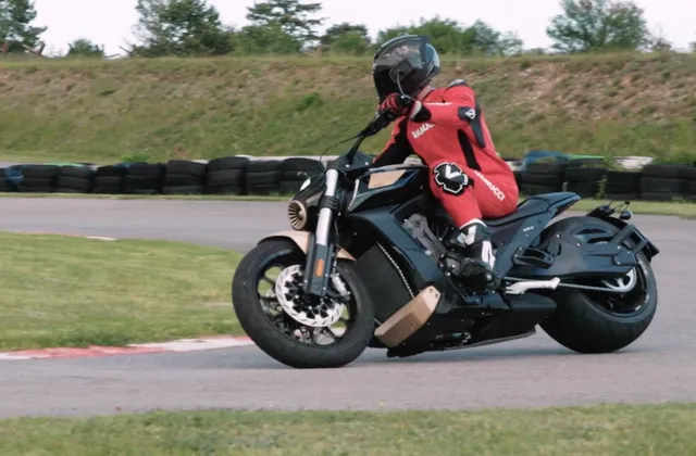 2026 Benda LFC 700 PRO Review Big Rear Tire Tight Corners
