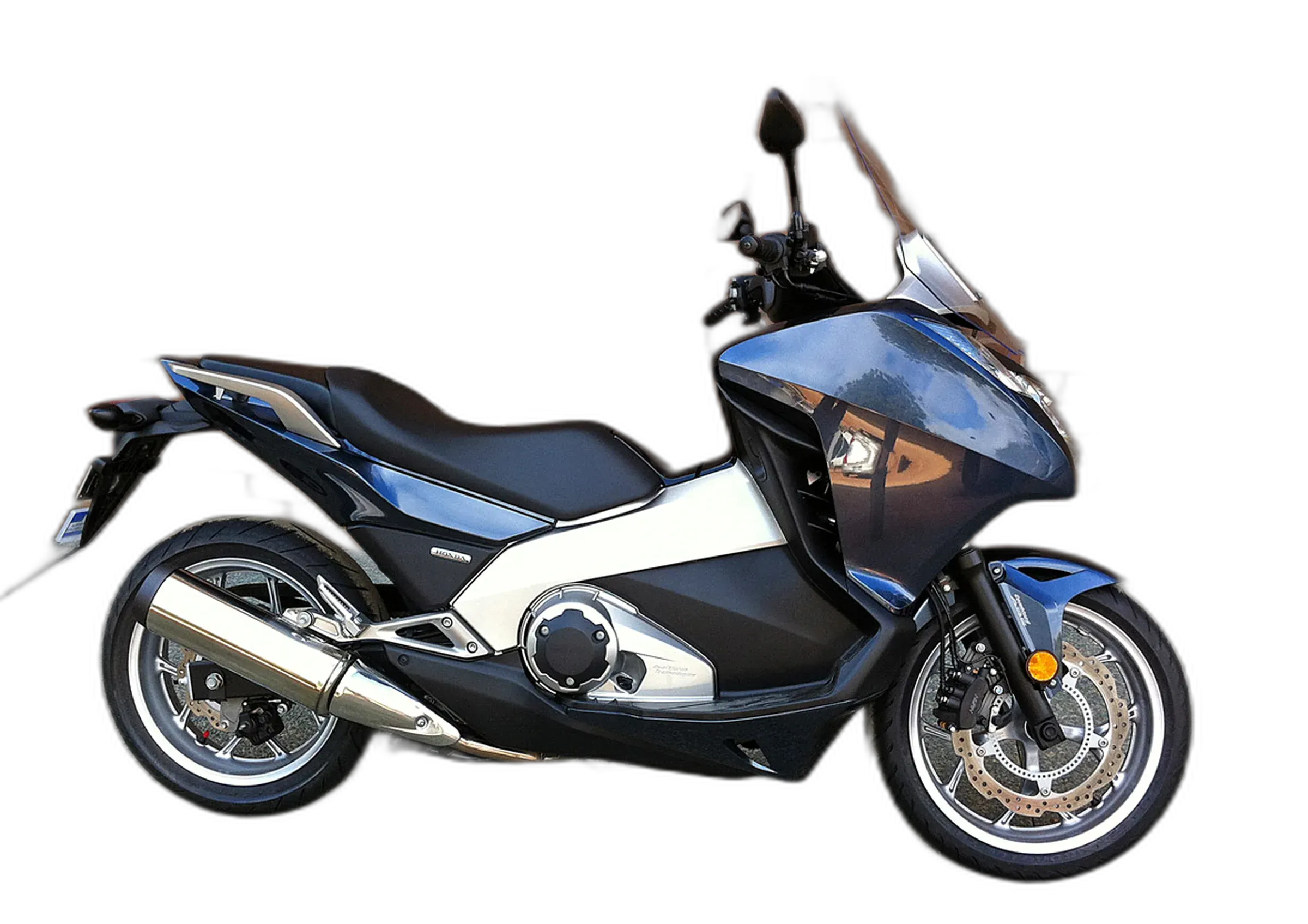 Honda Integra (NC700D) — Scooter