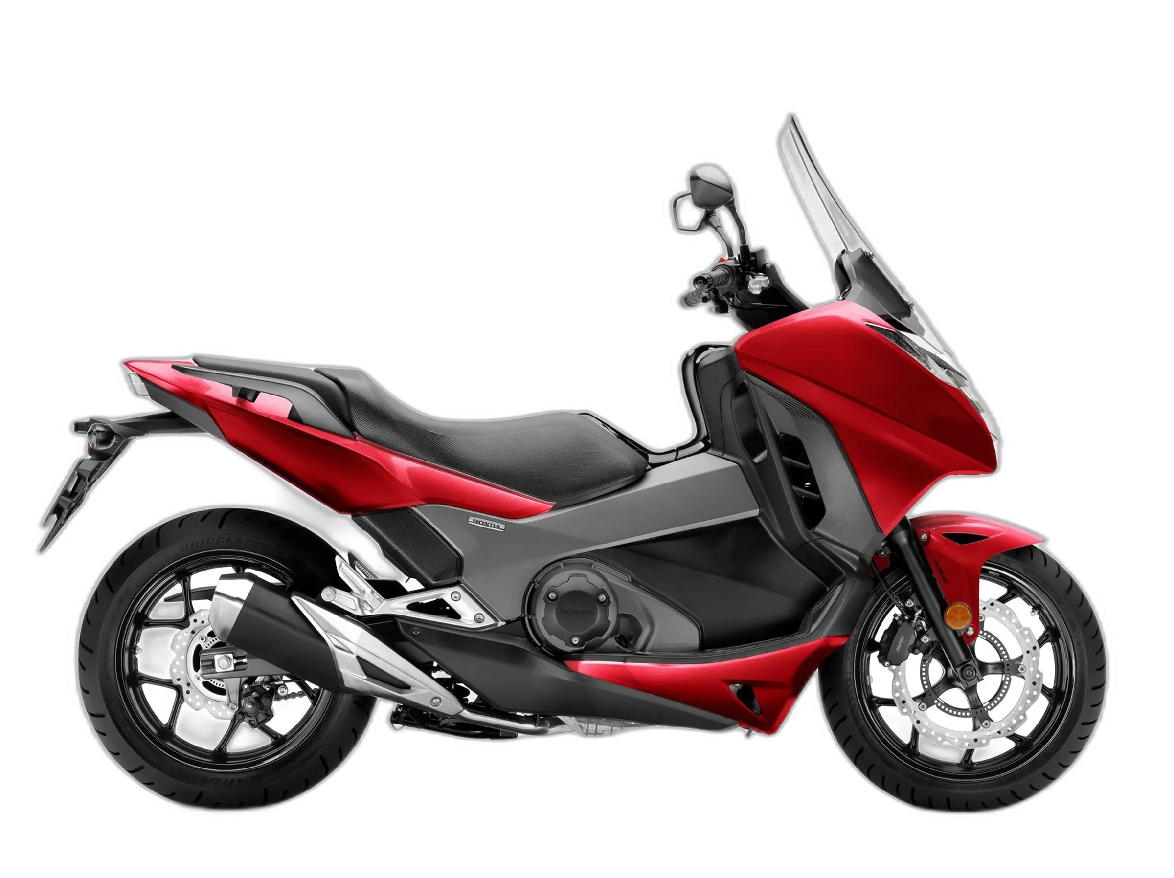 Honda Integra (NC750D) — Scooter